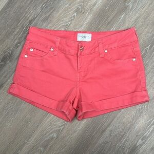 Coral colored Celebrity Pink Cuffed Shorts Size 3/26. Great shape!